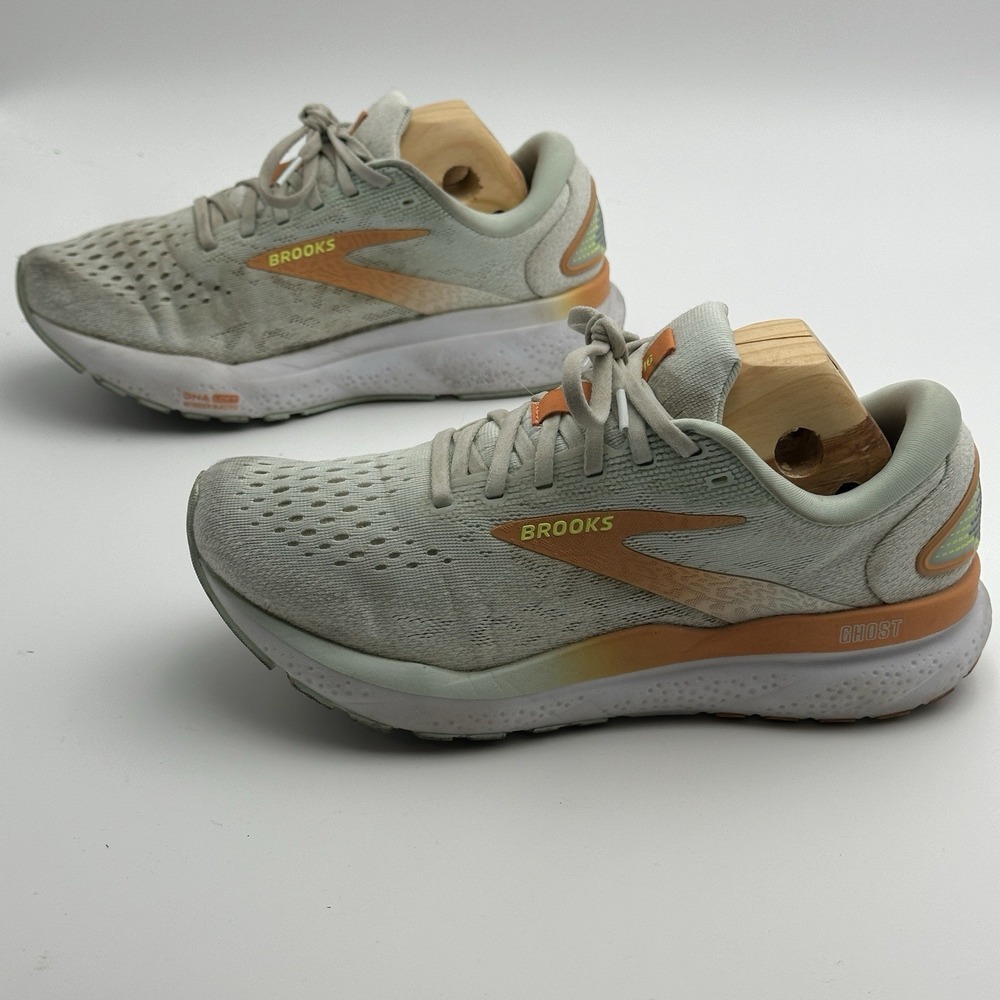 Brooks Womens Ghost 16 Sneakers Size 8.5 1204071B411 Running Shoes